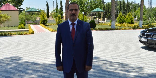 İşdən çıxarılan icra başçısı: "Bu mənim üçün şərəfdir"
