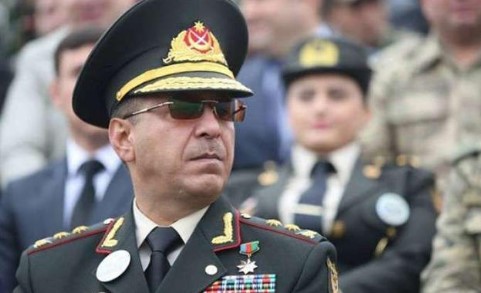 Rövşən Əkbərova ağır itki