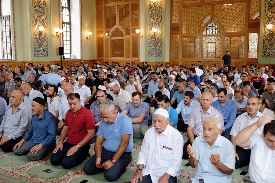 Azərbaycanda bayram namazının vaxtı açıqlanıb