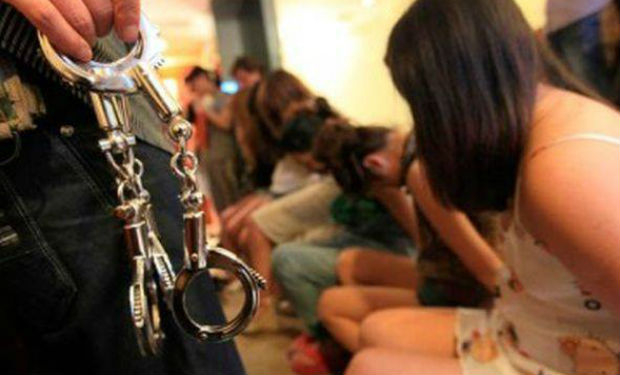 3 qadın 10 həmcinsini Türkiyədə fahişəliyə cəlb etdi — Bakıdakı cinayətin təfərrüatları