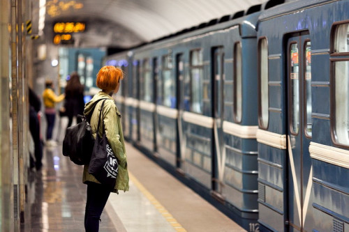 Bakı Metropoliteni yay qrafikinə keçir