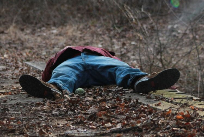 Kişinin sinəsini deşib, başını kəsdilər - Azərbayanda dəhşət