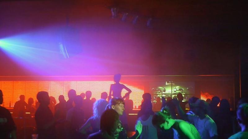 Bakıda bar qızı ilə eşq yaşayan oğlandan dəhşətli əməl: gizlicə sevgilisinin iki rəfiqəsini...