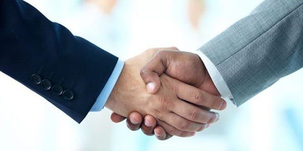 İnstitut işçi axtarır