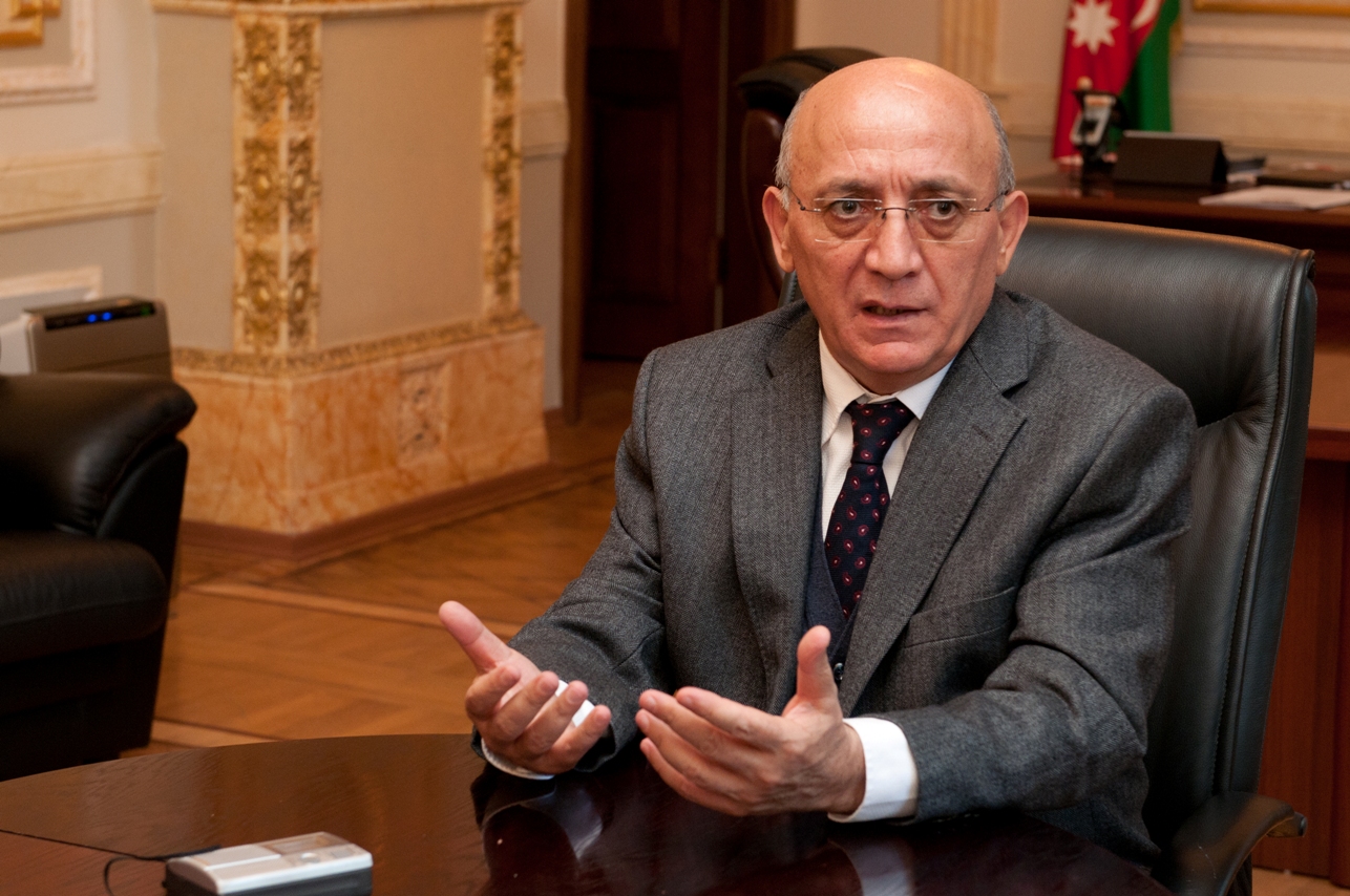 "Gəncədə dini durumla bağlı heç bir problem yoxdur" - Mübariz Qurbanlı