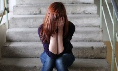 Bakıda qadını intim şəkilləri ilə şantaj etdi - 70 000 dollar istədi