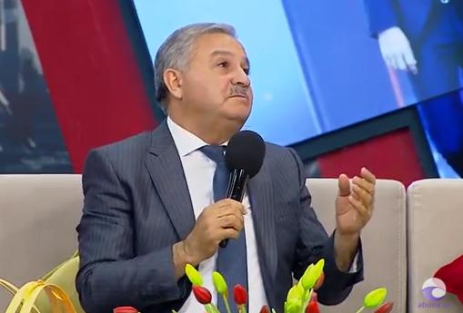 "Masaj etdirirəm, canıma baxıram" - 62 yaşlı əməkdar artist