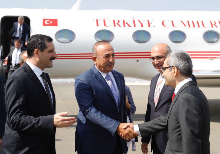 Çavuşoğlunun Azərbaycana səfəri başlayıb