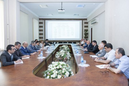 Kənd Təsərrüfatı Nazirliyində şərab istehsalçıları və ixracatçıları ilə görüş keçirilib