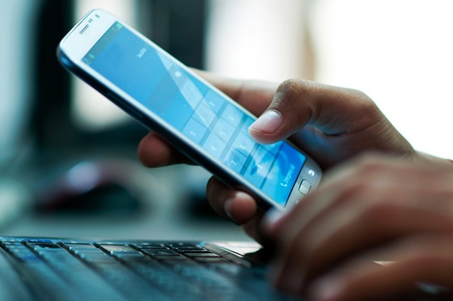 Xaricdən ölkəyə mobil telefon gətirənlərə bəd xəbər