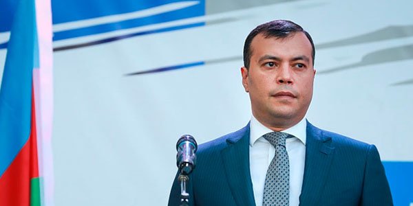 Nazir iki məmuru işdən çıxartdı, yeni rəis təyin etdi