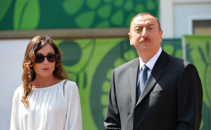Prezident İlham Əliyev və xanımı Mehriban Əliyeva İtaliyanın dövlət başçısına başsağlığı verib