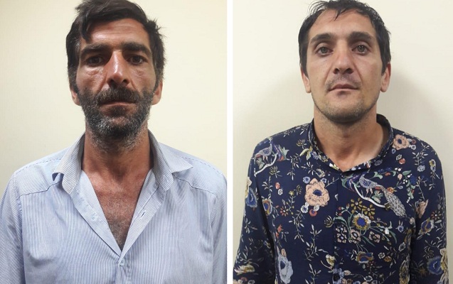 Bakıda metroda yuxuya gedən şəxsi soydular - Fotolar