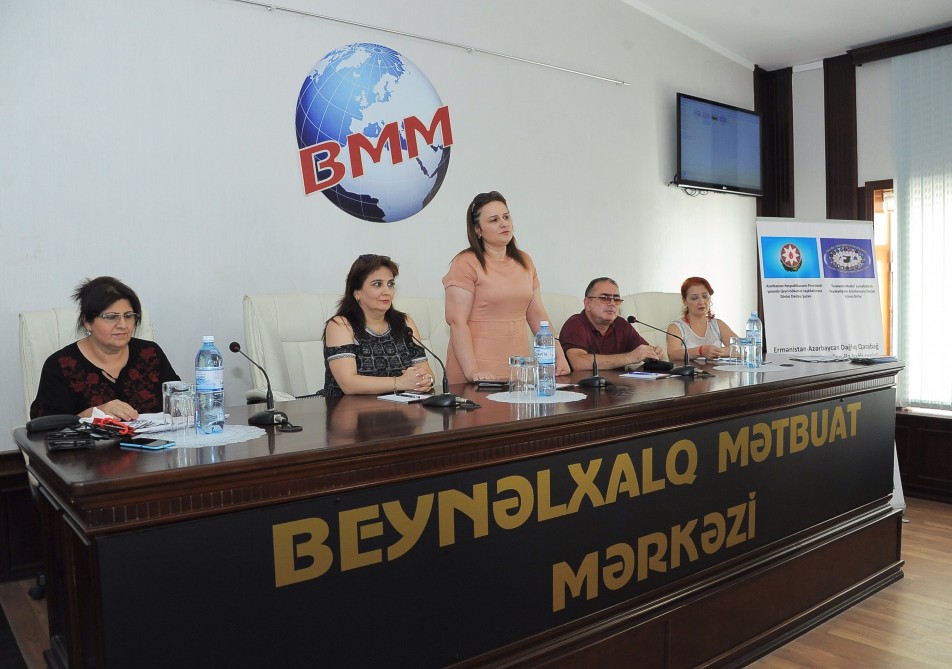 Tələbələr arasında keçirilən müsabiqənin qalibləri mükafatlandırıldılar