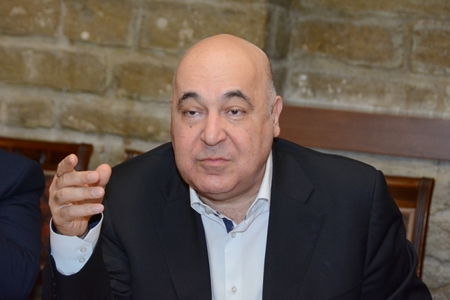 Çingiz Abdullayev İosif Kobzondan yazdı: "O əsl kişi kimi öldü"