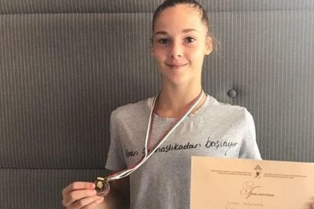 Azərbaycan gimnastı Bolqarıstanda bürünc medal qazandı