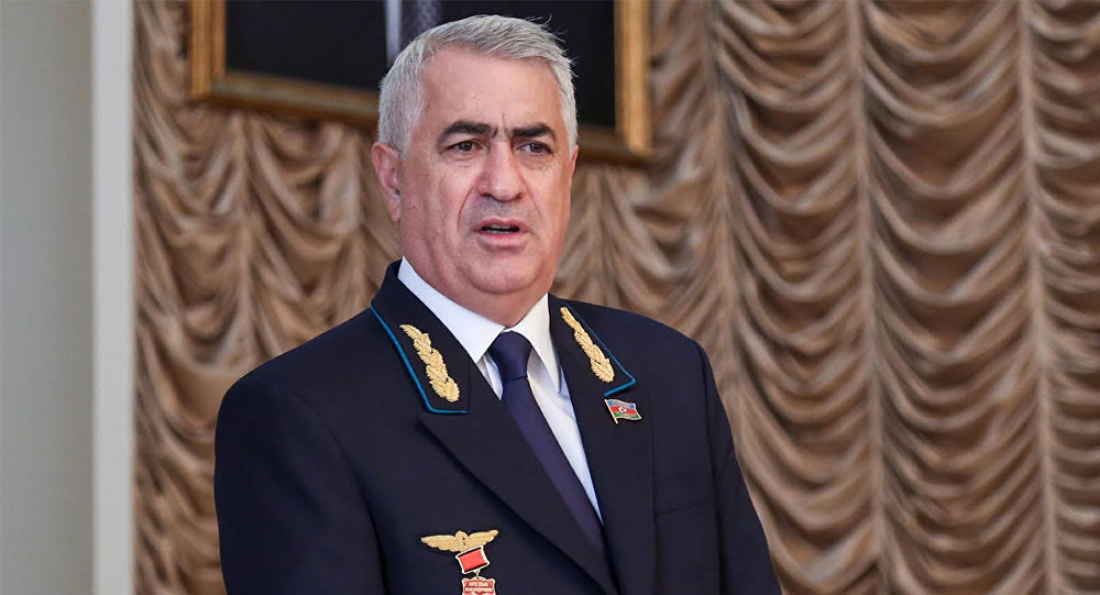 “Bəzi mollaların boş-boş danışdığı sözlərə qulaq asmaq olmaz" - Cavid Qurbanov