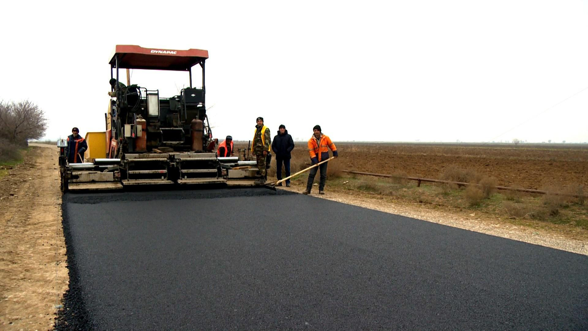 İlham Əliyev Oğuzda yol tikintisinə 9,4 milyon manat ayırıb