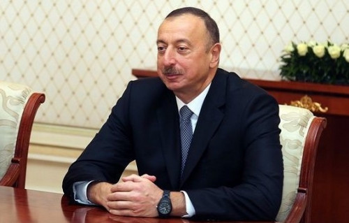 Prezident yeni təmir olunmuş məktəblərdə