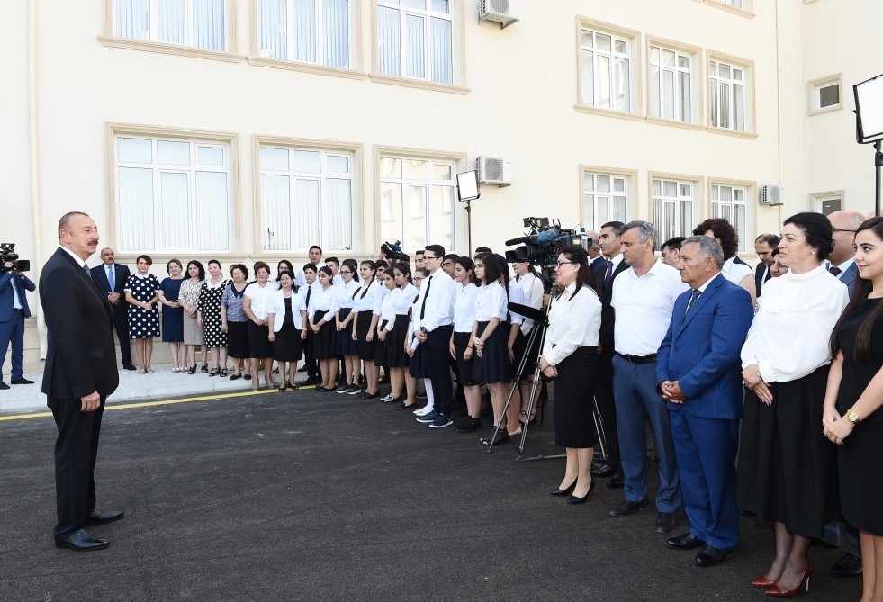 "Biz heç kimdən asılı deyilik" - İlham Əliyev
