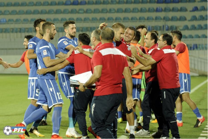 "Zirə" - "Neftçi" oyununda qalmaqal: baş məşqçilər meydandan qovuldu