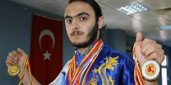 İkiqat dünya çempionumuz Türkiyə millisinə keçir - SƏBƏB