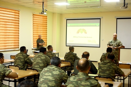 Bakıda NATO-nun təlim kursları keçirildi
