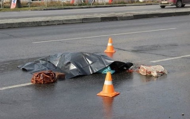 Bakıda piyada keçidində ağır qəza - Qadın nəvəsi ilə öldü