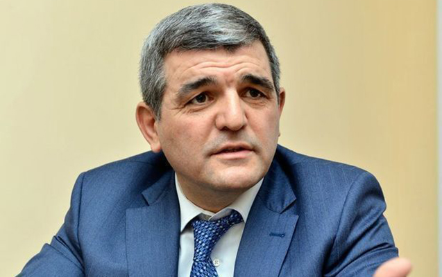 "Bizim məmurlar öz işlərini bilən savadlı və dürüstdür" - Deputat