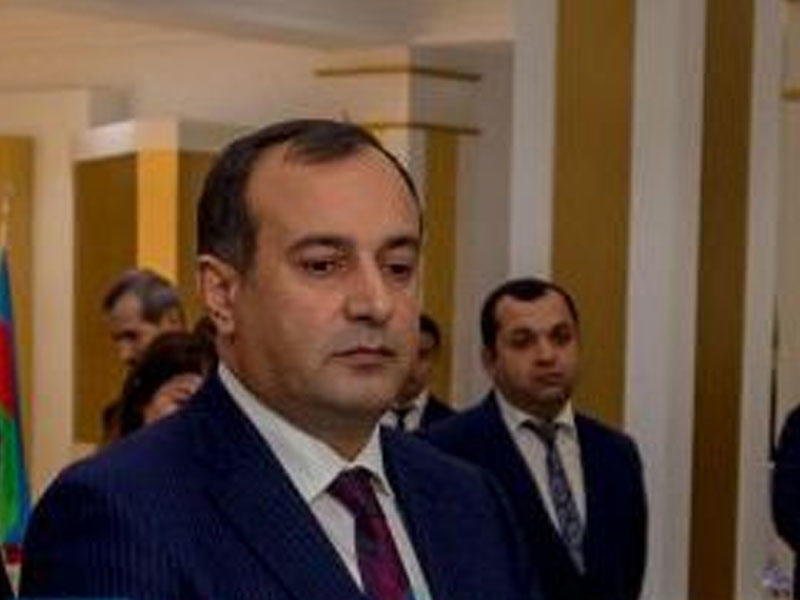 İcra başçısı müavinini işdən çıxardı - FOTO
