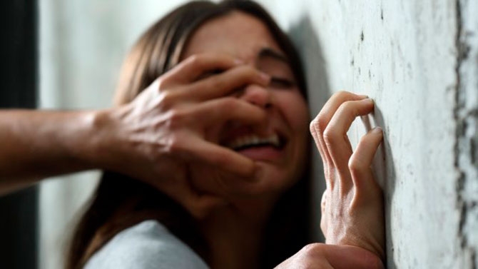 Azərbaycanda kişi onunla cinsi əlaqədə olmaqdan imtina edən keçmiş arvadını öldürdü