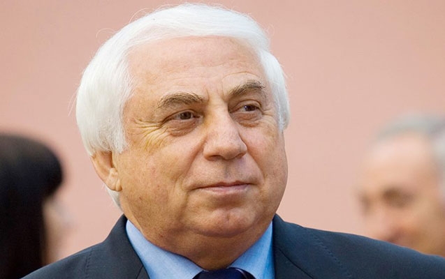 "Xoş sözlərə ehtiyacım var" - Hadi Rəcəbli