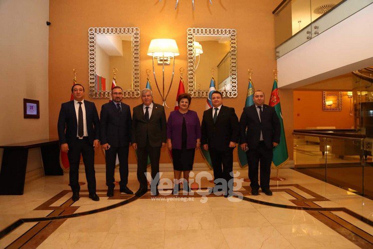İstanbulda "Bir millət, iki dövlət" sənət gecəsi keçirildi - FOTOLAR