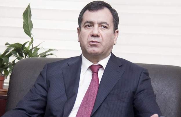 "Deputatların maaşı artırılsın" - Qüdrət Həsənquliyevdən təklif
