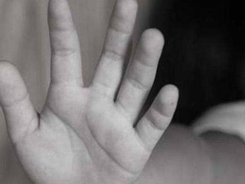 Atadan 15 yaşlı qızına qarşı iyrənc hərəkət: 10 il boyunca zorladı, sonra... - ŞOK TƏFƏRRÜAT
