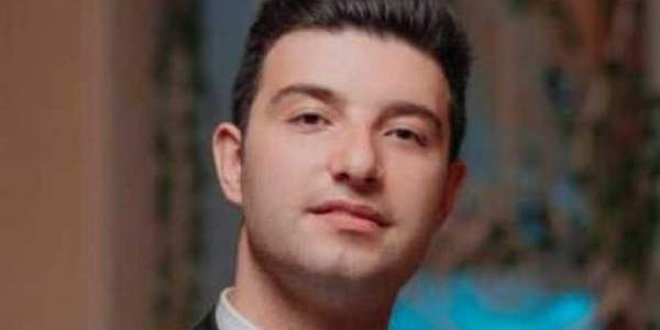 Sabiq nazirin oğlu Londondakı malikanəsindən danışdı: "Bina şəkili qoyub, iddia edirlər ki..."