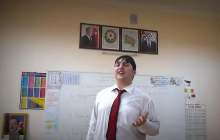 "Mən 9 yaşlı qıza aşiq olmuşamsa, bəs sən niyə 9 yaşlı qızını mənim yanıma göndərirdin?" - Müəllim direktora cavab verdi