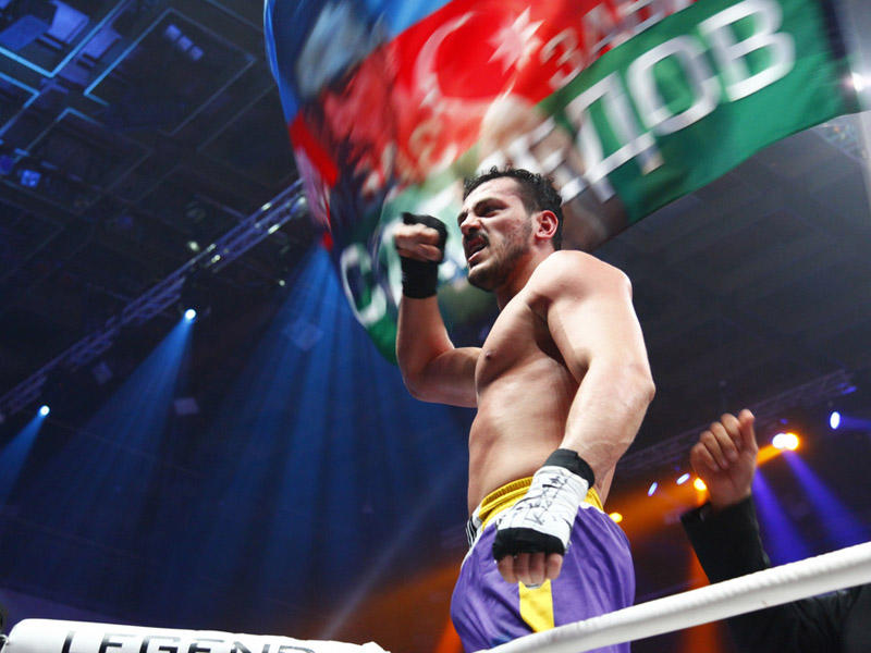 Zabit Səmədov karyerasını başa vurur