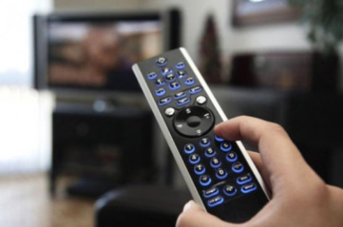 Televiziya və radiolarda ədəbi dilin bütün normaları pozulur - Monitorinqlərin nəticələri açıqlandı