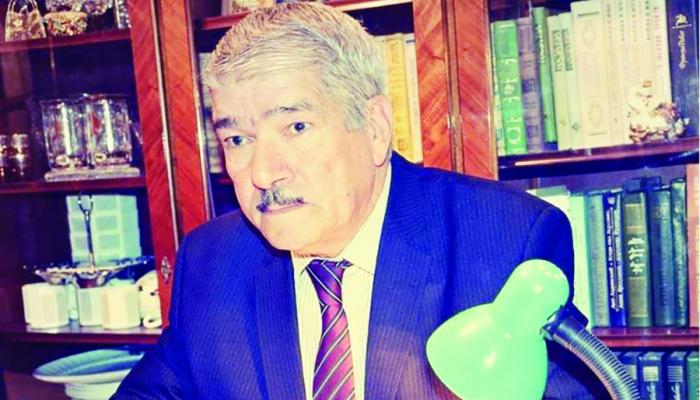 Mətbuat informasiya yaymaqla yanaşı, həm də “ana dili müəllimi” olmalıdır