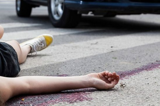 Kürdəxanıda yolu keçən piyadanı maşın vurub öldürdü