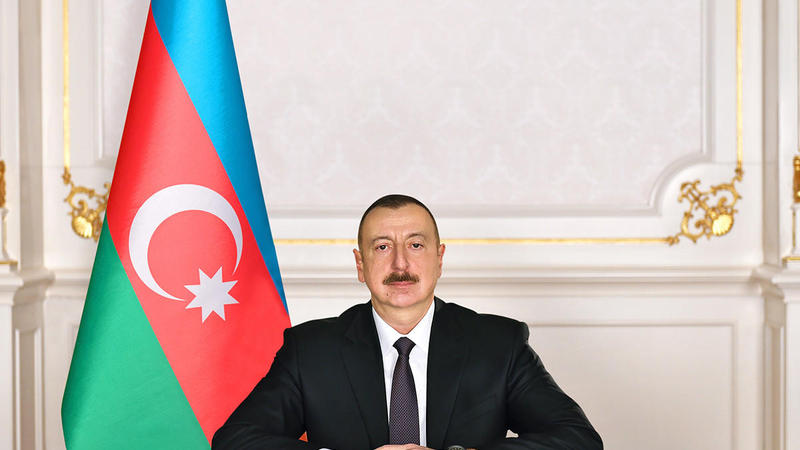 Ceyhun Topçubaşova Prezidentin fərdi təqaüdü verildi
