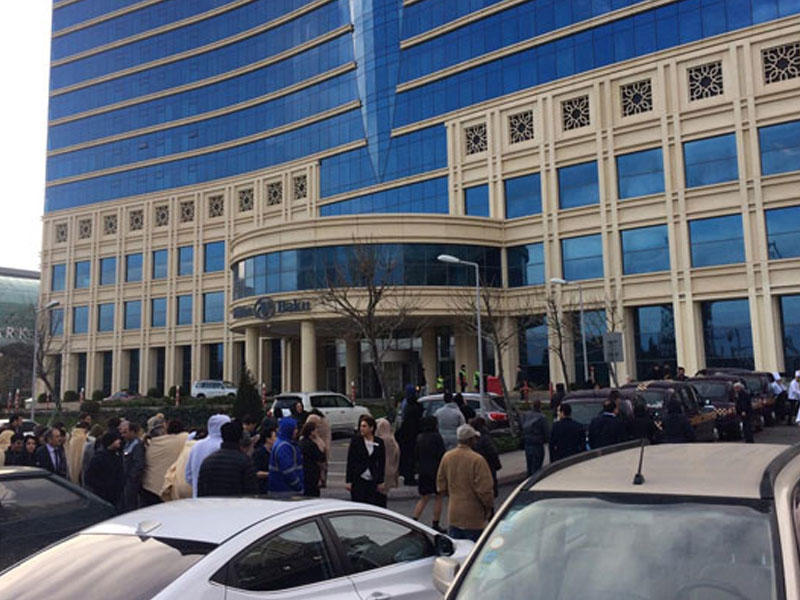 Hilton otelindən yanğınla bağlı - Açıqlama