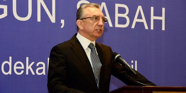 Eldar Əzizov xanım müdiri vəzifəsindən azad etdi - TƏYİNAT