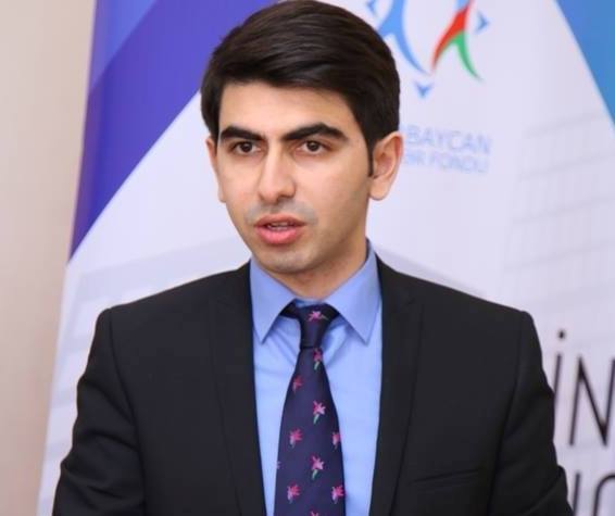 Xisləti əy(lisli)ri olan azərbaycanlının erməni sevgisi