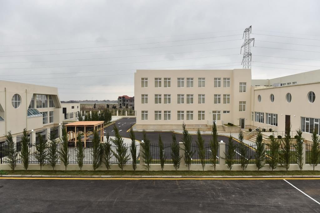 Təhlükəli hava şəraiti ilə əlaqədar evi olmayanlar bura sığının!