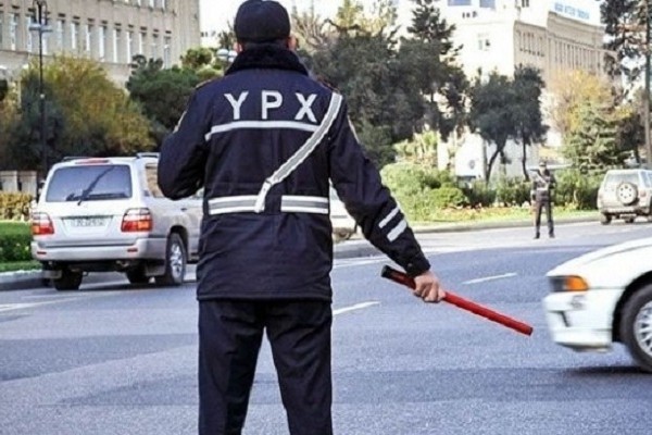 Bu yollar bağlıdır - SİYAHI