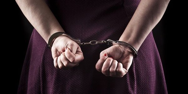 İrandan daxili orqanlarında narkotik gətirən iki qadın saxlanıldı - FOTOLAR