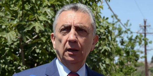 Eldar Əzizov şöbə müdirini işdən çıxardı