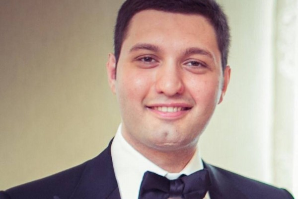 Deputatın oğlu dəfn edildi